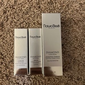 Natura Bisse travel skincare set